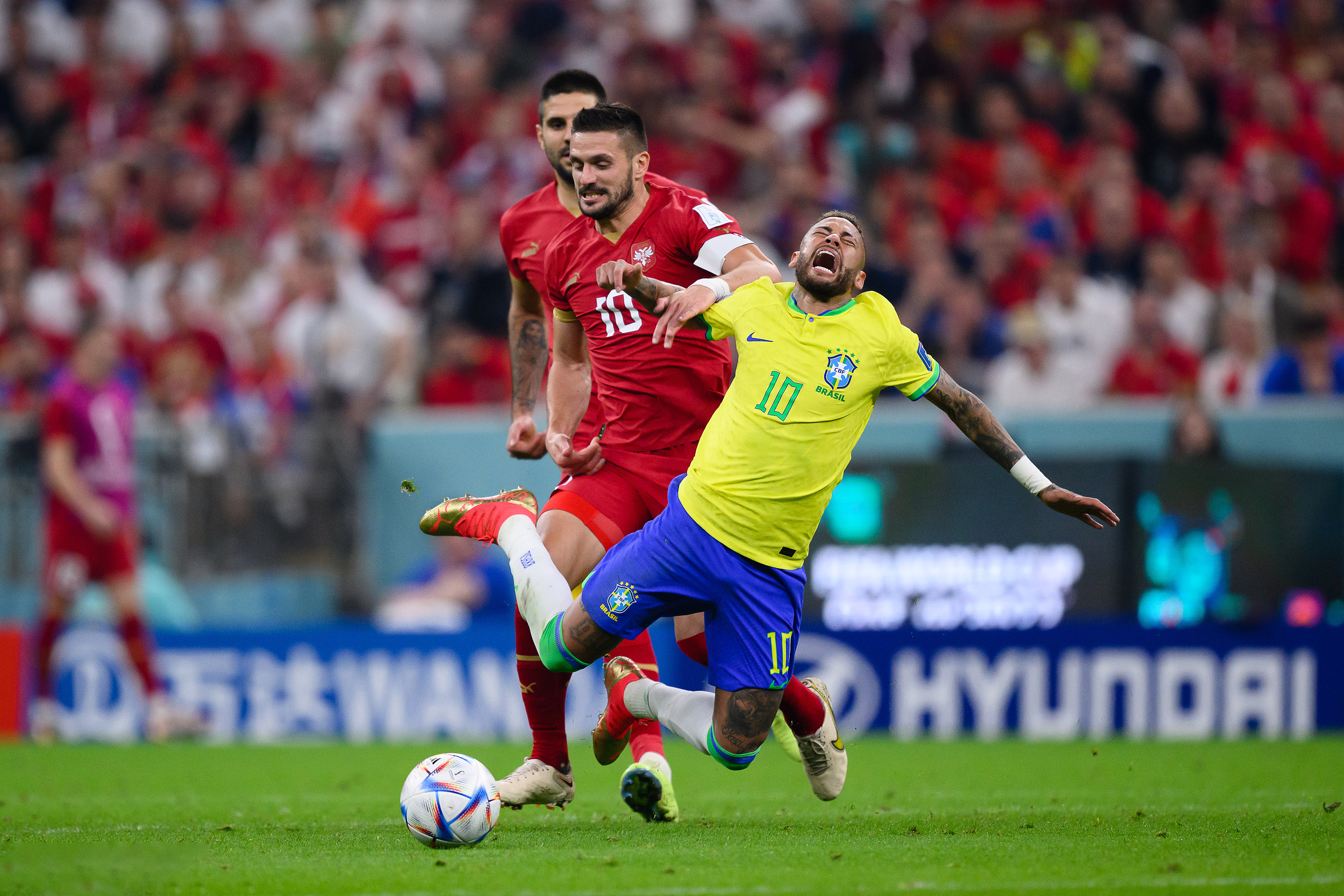 kaiyun内马尔在法国队比赛中赛况扑朔迷离，惊险取胜引发热议！的简单介绍