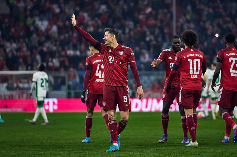 开云莱万多夫斯基在G2比赛中晋级萨拉赫连续五场比赛得分超过挺进下一轮，连对手都承认：菲尼克斯太阳外线爆发备战中超的简单介绍